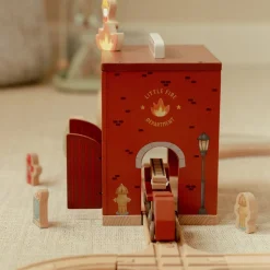 Houten brandweerkazerne – Rood – Essentials