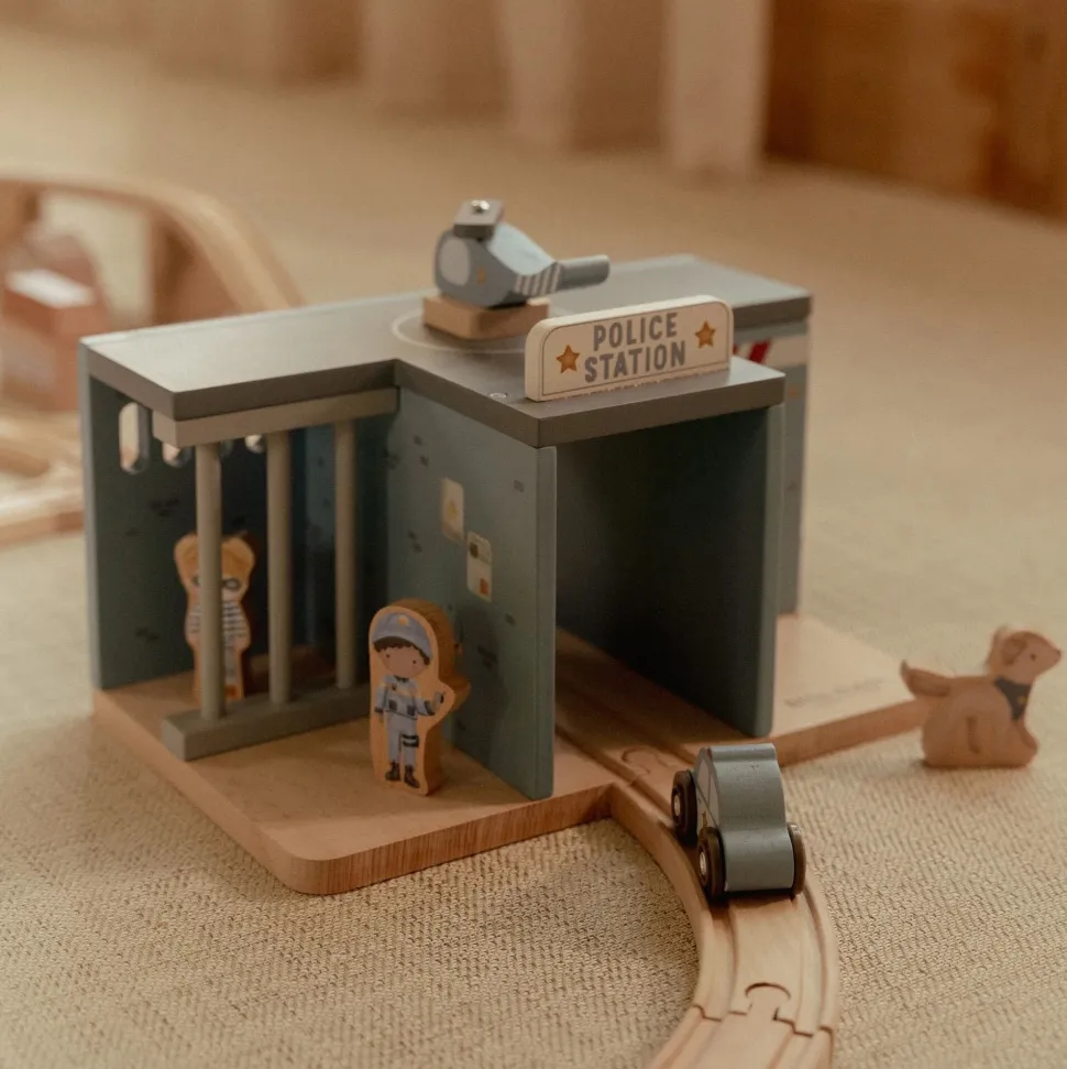 Houten politiebureau – Blauw – Essentials